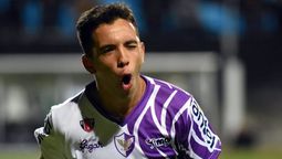 altText(Fénix con la vuelta de Abascal a la zaga)}