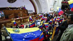 altText(Constituyente venezolana define estrategia de cara a las elecciones)}