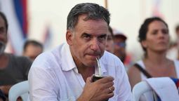 altText(Propuesta Artiguista presentó una serie de iniciativas a Yamandú Orsi)}