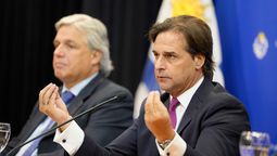 altText(Piden remociones: el caso Astesiano salpica a Cancillería)}
