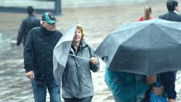 altText(Inumet: alertas naranja y amarilla por lluvias y tormentas)}