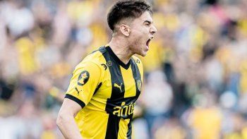 Peñarol a octavos de la Copa.