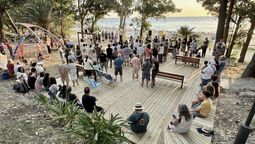 altText(Inauguraron el mirador Terraza de Atlántida frente a la Playa Mansa)}