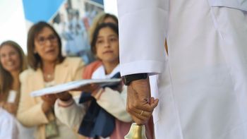 Hay más de 400 maestras sin empleo.