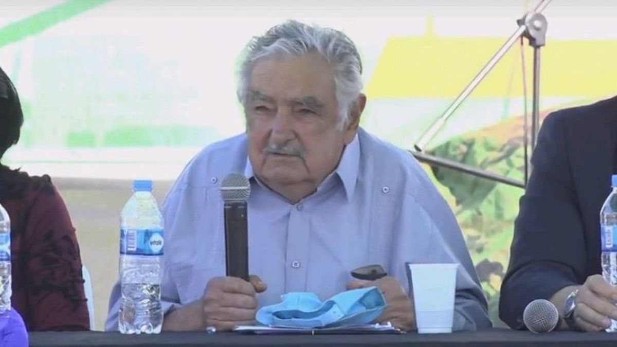 Mujica fustigó los «bolazos» de la campaña electoral