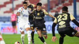 altText(Nacional enfrenta a Progreso por un lugar en la final de la Copa de la Liga AUF)}