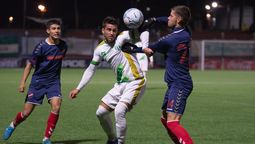 altText(La Luz empató y si gana Racing será puntero)}