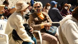 altText(Jubilaciones y pensiones tendrán aumento provisorio de 5,72% en enero)}