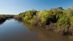 altText(Tragedia en Cañada del Sauce: hombre falleció tras salvar a su hija que se ahogaba)}