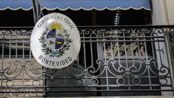 Corte Electoral en conflicto.