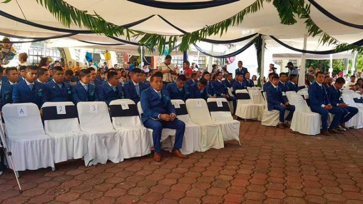 Organismos internacionales rechazan versión oficial sobre desaparecidos de Ayotzinapa