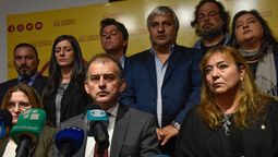 altText(Manini se quedó pero le marcó la cancha a Lacalle Pou)}