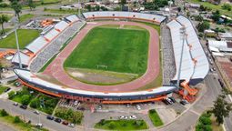 altText(Jaureguiberry dio a conocer dónde podría jugarse Cerro y Peñarol)}