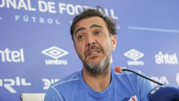 altText(Nacional: Recoba define nombres y sistema táctico)}