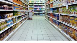 altText(6% de caída del consumo en autoservicios y supermercados en lo que va del año)}