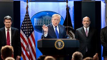 Trump confirma que EEUU alcanzó un acuerdo de paz con Irán; firmarán el 19 en Suiza