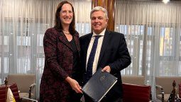 altText(Nuevo acuerdo entre Uruguay y Estados Unidos)}