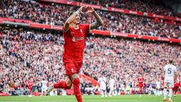 altText(Espectacular gol de Darwin Núñez en la victoria de Liverpool)}