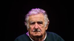 altText(Mujica: 