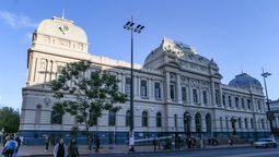 altText(UdelaR suspende actividades hoy y viernes tras fallecimiento de trabajador de la construcción)}