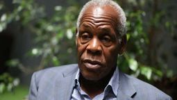 altText(Danny Glover denuncia hostilidad de EE.UU. contra Venezuela)}