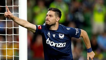 Otro ex Nacional espera el llamado para pegar la vuelta