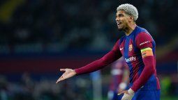 altText(La salud de Ronald Araujo y el apoyo del Barça en el delicado momento del jugador uruguayo)}