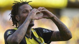 altText(¿Qué dijo Abel Hernández sobre la posibilidad de retornar a Peñarol?)}