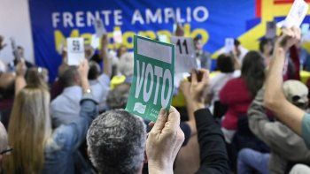 Plenario del FA: Resistir de forma inteligente y tener claras cuáles son las líneas que no se está dispuesto a traspasar