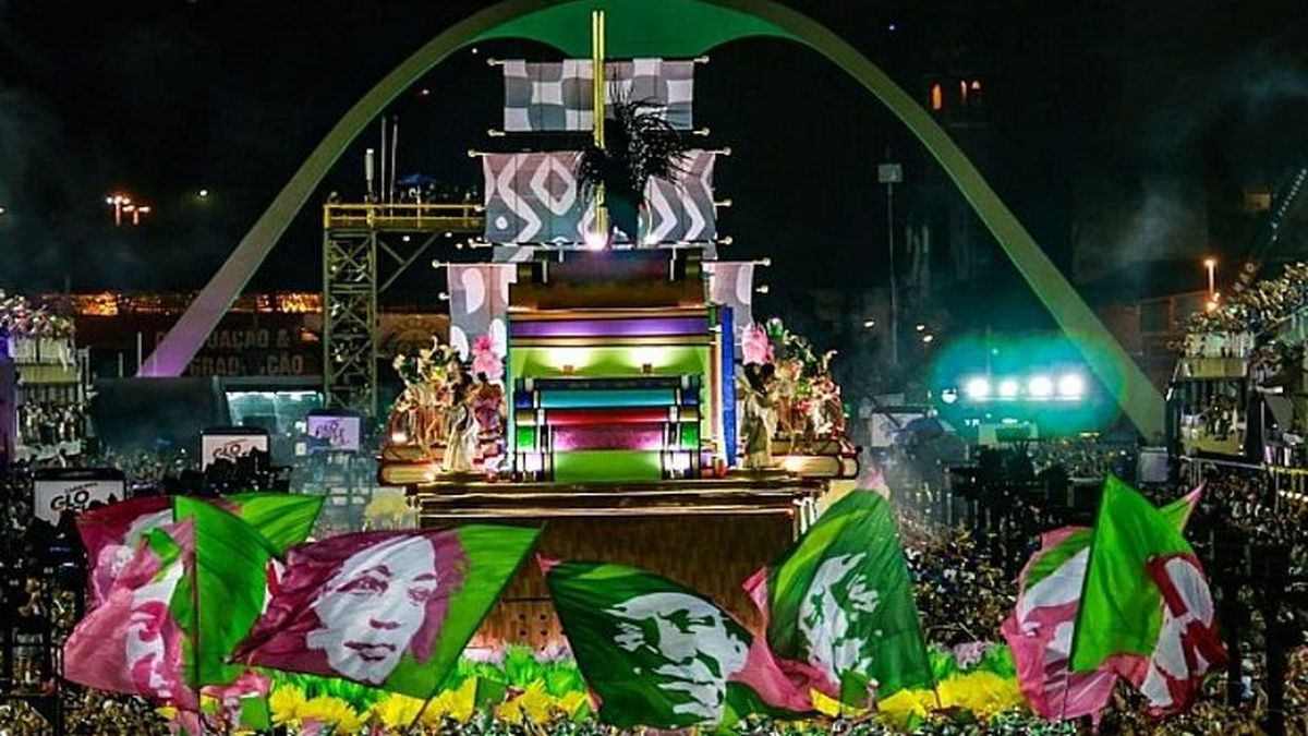 Río de Janeiro y Sao Paulo aplazan carnaval para abril