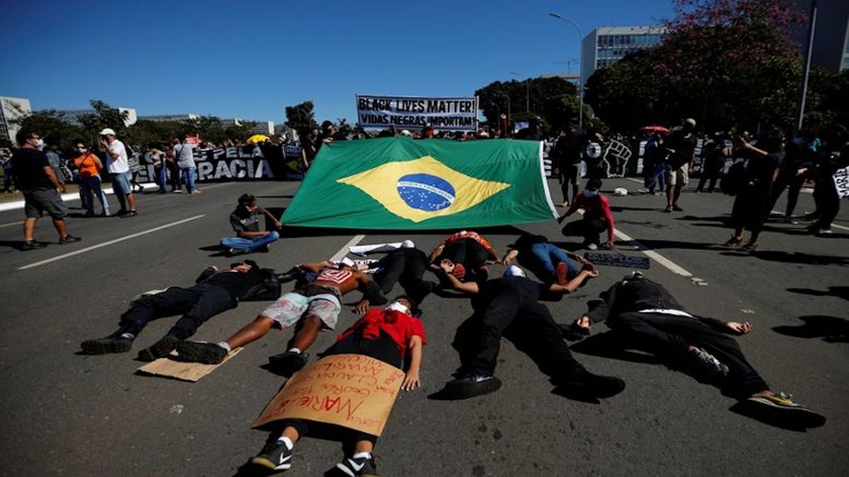 Covid-19: Familiares de las víctimas en Brasil pueden demandar al Estado por negligencia