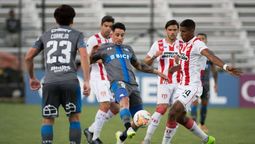 altText(River perdió en Montevideo y se le hace cuesta arriba la clasificación)}