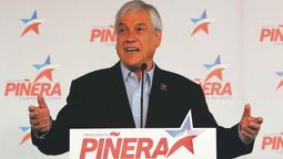 altText(Chile: Cae producción industrial y se mantiene el desempleo)}