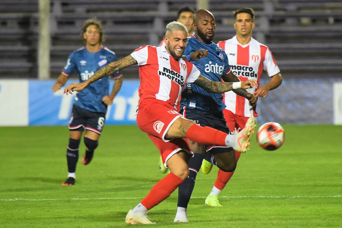 Nacional no puso superar a River