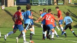 altText(Chile venció a Uruguay sub 17 en masculino)}