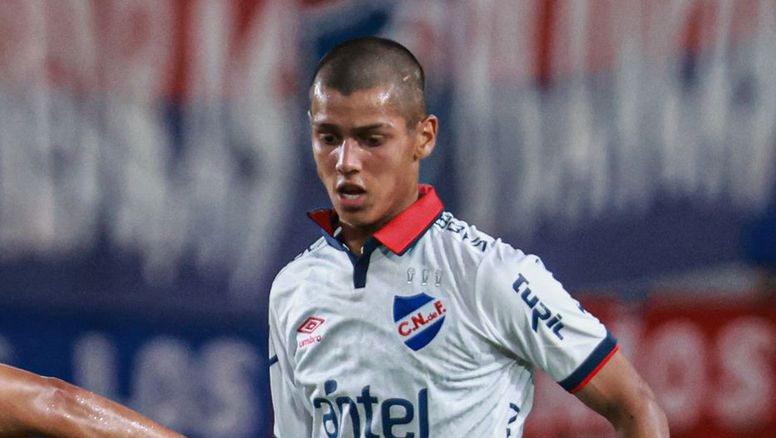 Nacional: Peirano sacude la interna y sumaría a un juvenil de 17 años a la convocatoria