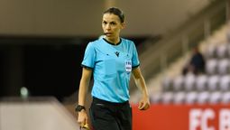 altText(FIFA incluyó a juezas mujeres para el Mundial de Catar)}