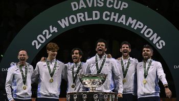 Italia hizo historia y se consagró bicampeón de la Copa Davis