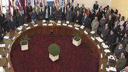 altText(Jornales solidarios: trabajadores se movilizan y reclaman continuidad del programa)}