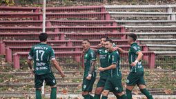 altText(Segunda División al rojo vivo con Plaza Colonia líder y tres escoltas)}