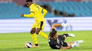Peñarol le ganó bien a Progreso y llega fuerte al debut en la Copa Libertadores
