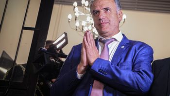 Presidente Orsi aquejado por un pico de presión; no fue a Buenos Aires