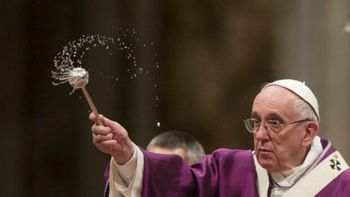 El papa Francisco no participará del Vía Crucis