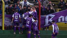 altText(Categórico triunfo de Defensor Sporting que deja a Progreso lejos del Apertura)}