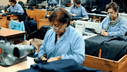 altText(1º de Mayo para todas)}