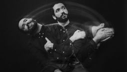altText(Diego González presenta «La canción que hay que escuchar»)}
