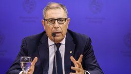 altText(Este lunes interpelan al ministro Oddone: para la oposición la economía 