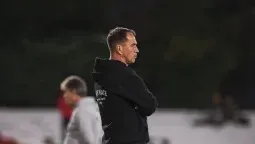 altText(River Plate perdió y se quedó sin DT; Oriental se trepó a la punta)}