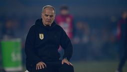 altText(Bielsa explicó el motivo por el que desafectó a Luciano Rodríguez y elogió a De Arrascaeta)}