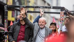 altText(Lula se reunirá con dirigentes del FA en su visita a Uruguay)}